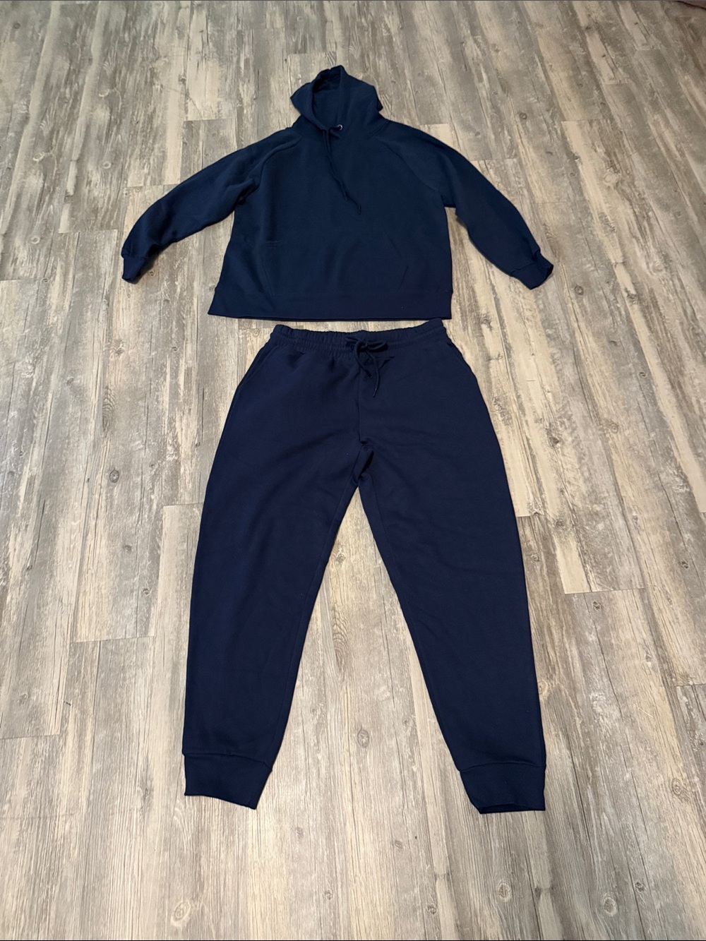 New. Women's Navy Drawstring Jogger Pants - Relaxed Fit
